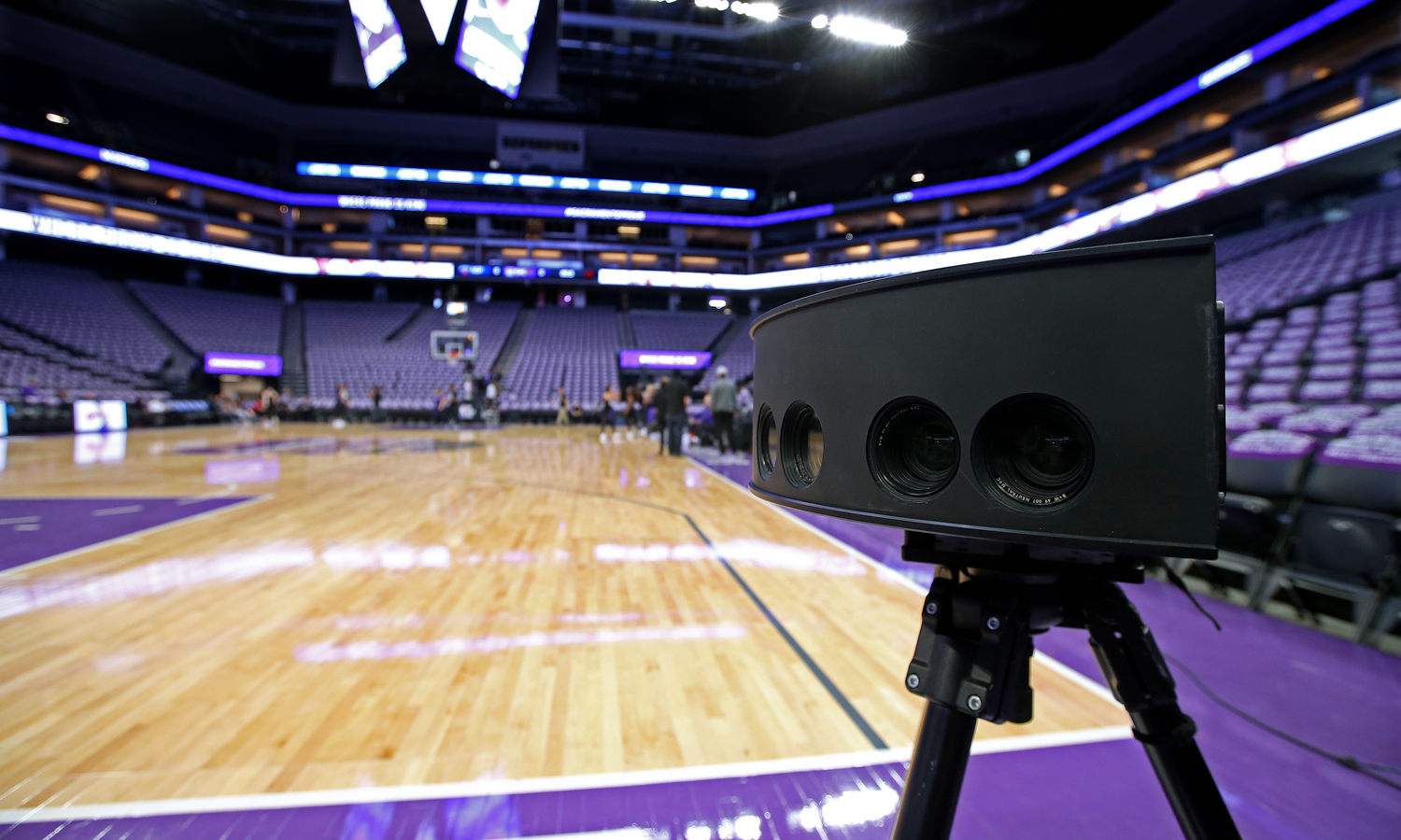 VR Continues To Expand Across NBA With Turner Sports, Intel Deal