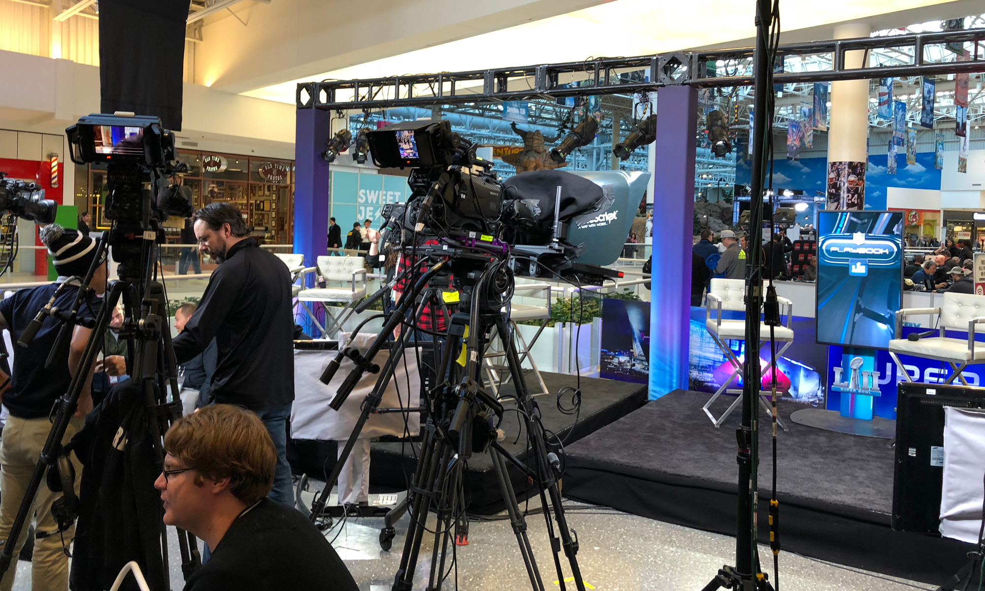 Live From Super Bowl LII With 16 Setups in Seven Locations, NFL Network Aims To Capture All of Chilly Minneapolis