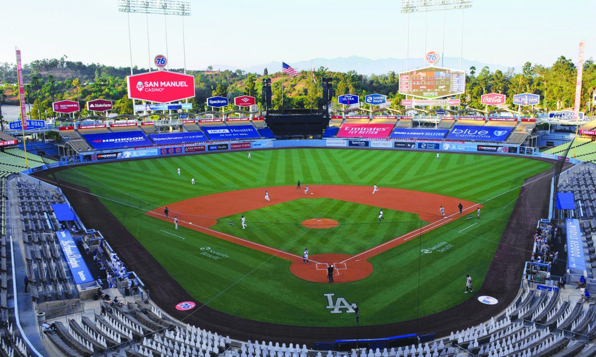 Dodgers in the Valley? Ballpark might have replaced mall — had the