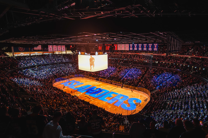 Islanders sell out season tickets for 1st year at UBS Arena
