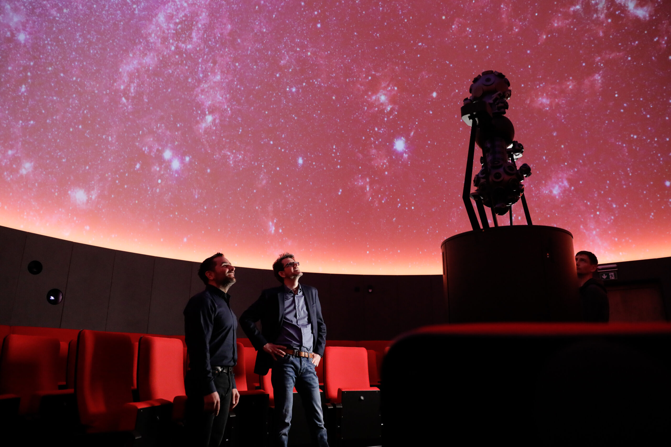 Qvest Helps Halle Planetarium Reach For the Stars