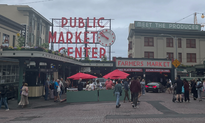 Live From MLB All-Star 2023: MLB Network Mixes Red Carpet Show at Pike  Place Market With Weekend of Live Productions